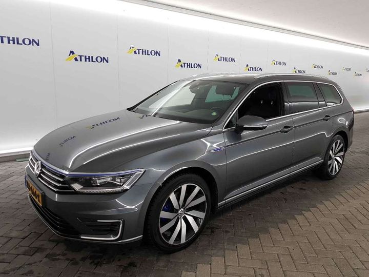 VOLKSWAGEN PASSAT 2016 wvwzzz3czhe019036