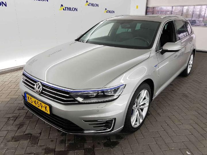 VOLKSWAGEN PASSAT 2016 wvwzzz3czhe026425