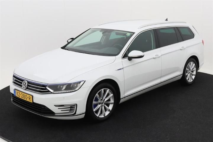 VOLKSWAGEN PASSAT 2016 wvwzzz3czhe038498