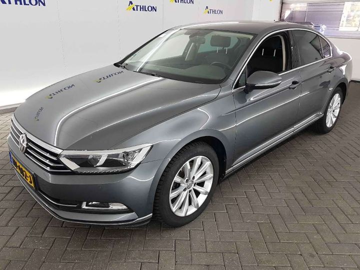 VOLKSWAGEN PASSAT 2017 wvwzzz3czhe038896