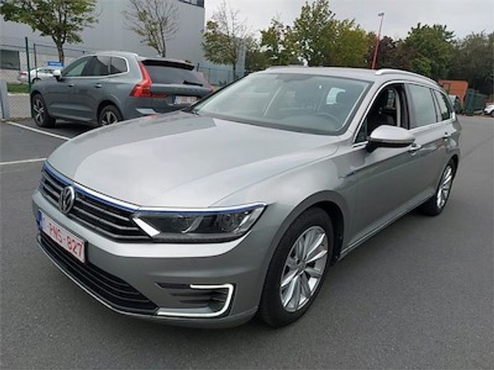 VOLKSWAGEN PASSAT 2016 wvwzzz3czhe039203