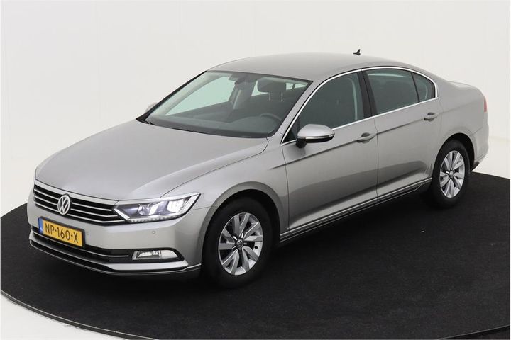 VOLKSWAGEN PASSAT 2017 wvwzzz3czhe039816