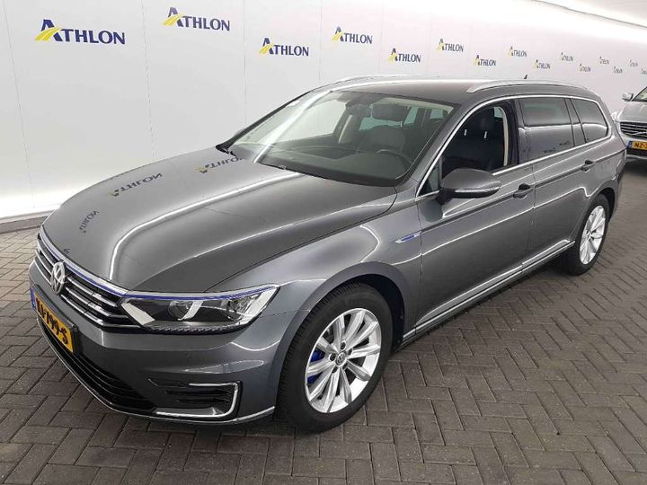 VOLKSWAGEN PASSAT 2016 wvwzzz3czhe040201