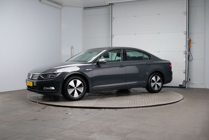 VOLKSWAGEN PASSAT 2016 wvwzzz3czhe040827