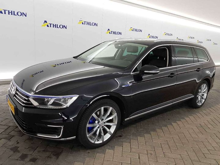 VOLKSWAGEN PASSAT 2016 wvwzzz3czhe041040