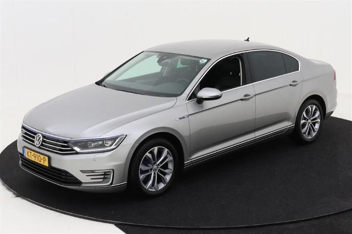 VOLKSWAGEN PASSAT 2016 wvwzzz3czhe041442