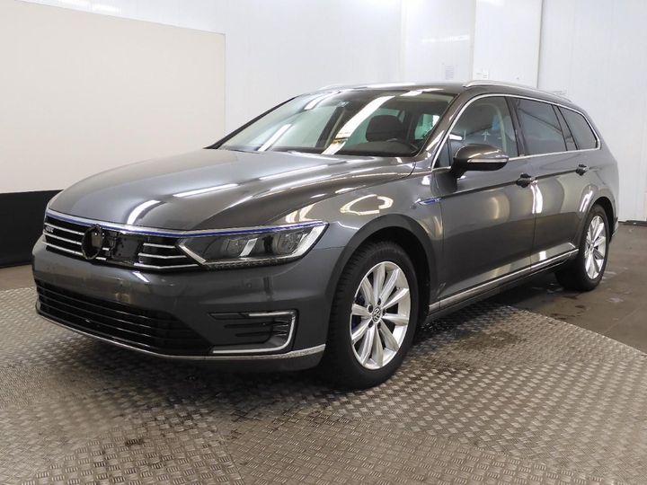 VOLKSWAGEN PASSAT 2016 wvwzzz3czhe043966