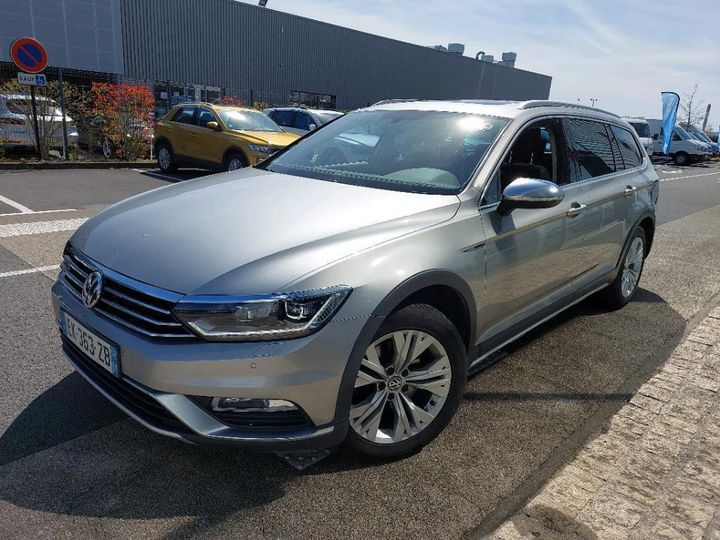 VOLKSWAGEN PASSAT 2017 wvwzzz3czhe047037