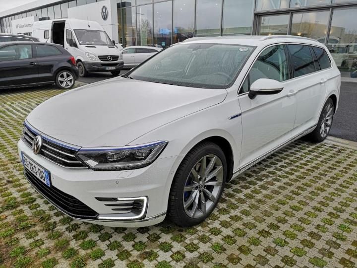 VOLKSWAGEN PASSAT 2017 wvwzzz3czhe050537