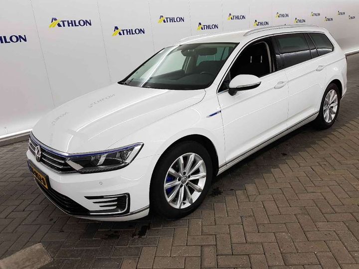 VOLKSWAGEN PASSAT 2016 wvwzzz3czhe051171