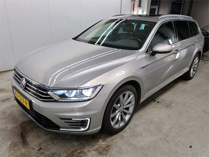 VOLKSWAGEN PASSAT 2016 wvwzzz3czhe051692