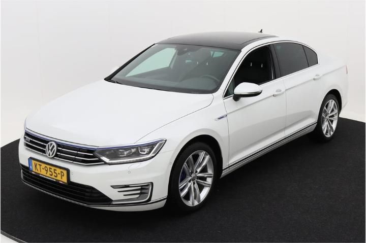 VOLKSWAGEN PASSAT 2016 wvwzzz3czhe062853