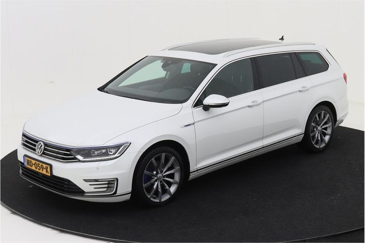 VOLKSWAGEN PASSAT 2016 wvwzzz3czhe064135