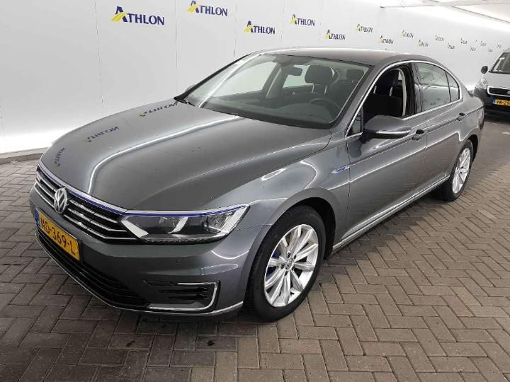 VOLKSWAGEN PASSAT 2016 wvwzzz3czhe064328