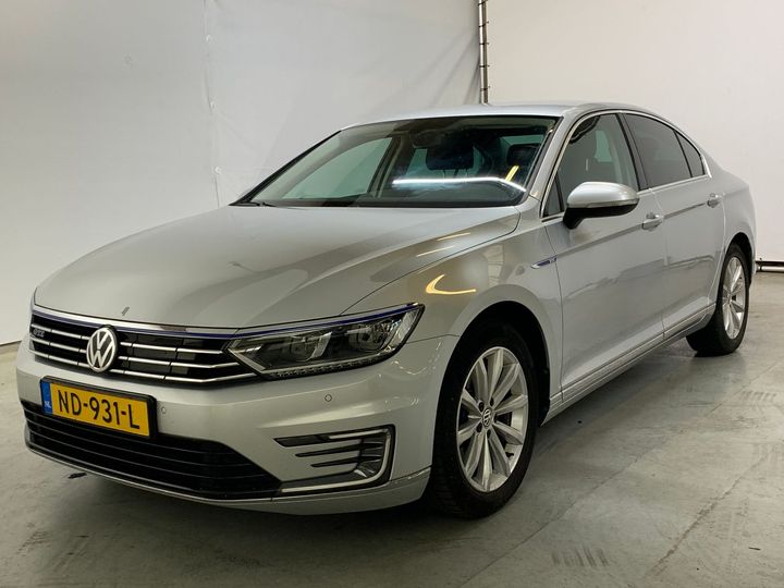 VOLKSWAGEN PASSAT 2016 wvwzzz3czhe064368