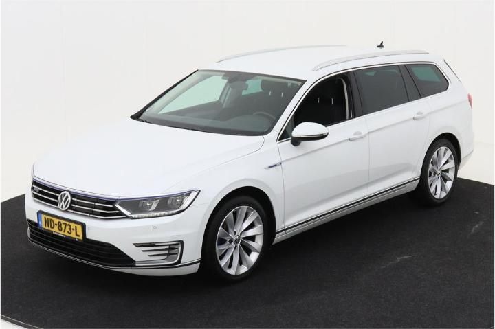 VOLKSWAGEN PASSAT 2016 wvwzzz3czhe064585