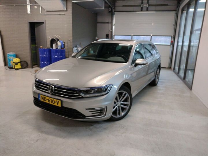 VOLKSWAGEN PASSAT 2016 wvwzzz3czhe065078