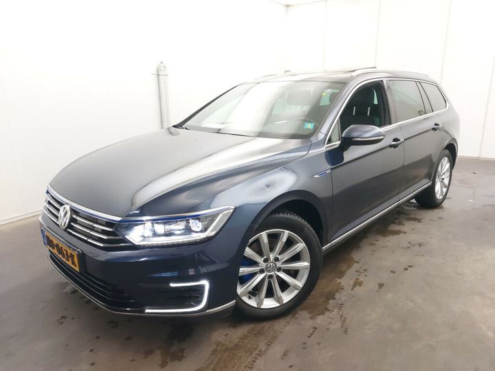 VOLKSWAGEN PASSAT 2016 wvwzzz3czhe065113