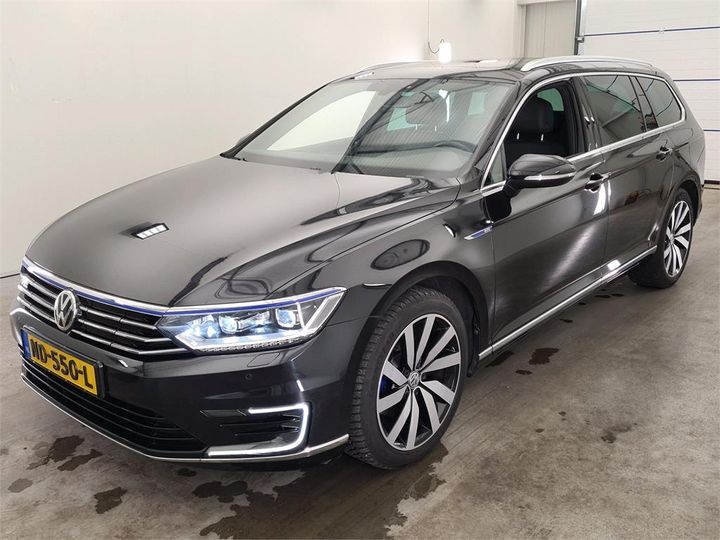 VOLKSWAGEN PASSAT 2016 wvwzzz3czhe065133