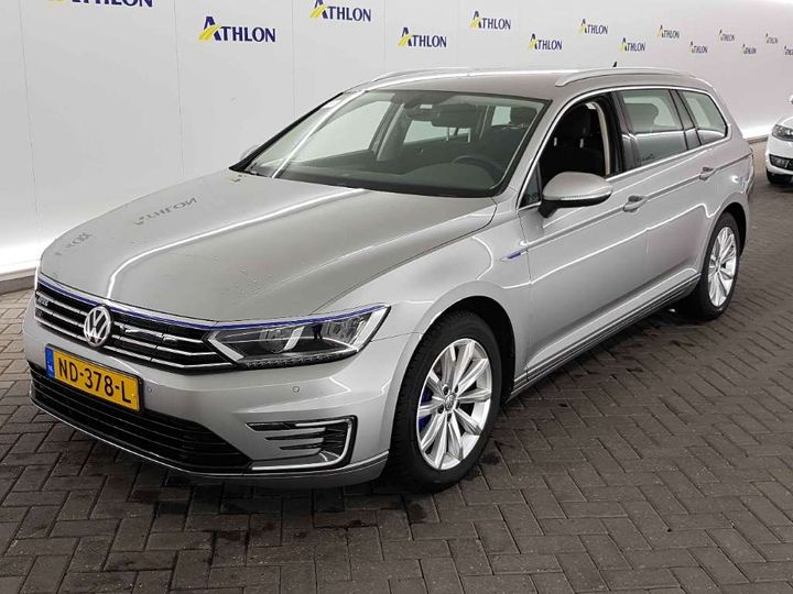 VOLKSWAGEN PASSAT 2016 wvwzzz3czhe065544