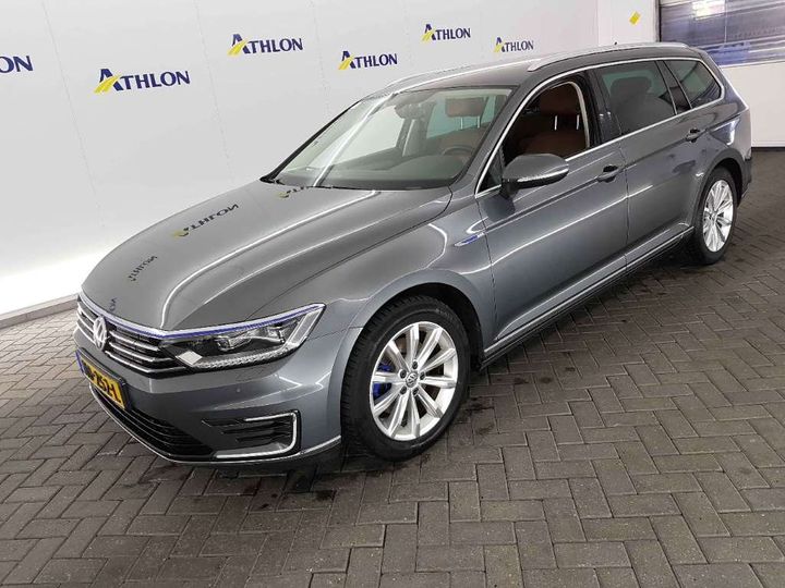 VOLKSWAGEN PASSAT 2016 wvwzzz3czhe065592