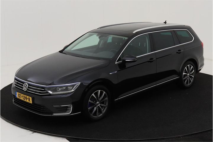 VOLKSWAGEN PASSAT 2016 wvwzzz3czhe066246