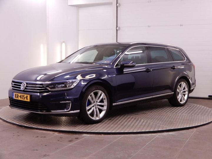 VOLKSWAGEN PASSAT 2016 wvwzzz3czhe066288