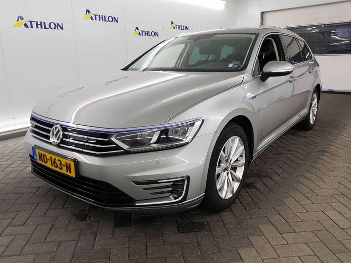 VOLKSWAGEN PASSAT 2016 wvwzzz3czhe066491