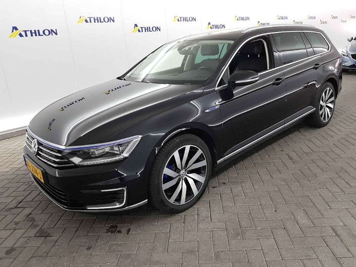 VOLKSWAGEN PASSAT 2016 wvwzzz3czhe074111