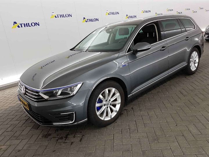 VOLKSWAGEN PASSAT 2016 wvwzzz3czhe074410