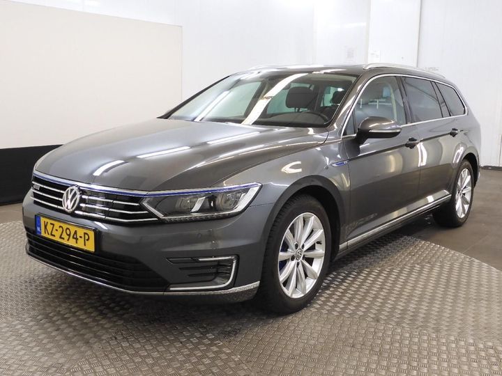 VOLKSWAGEN PASSAT 2016 wvwzzz3czhe074615