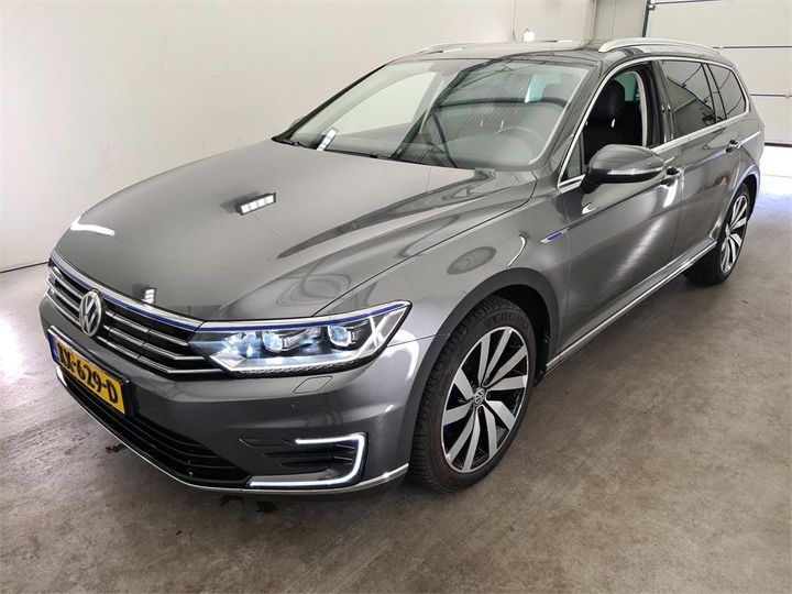 VOLKSWAGEN PASSAT 2016 wvwzzz3czhe074870