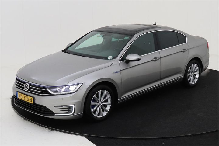 VOLKSWAGEN PASSAT 2016 wvwzzz3czhe075380