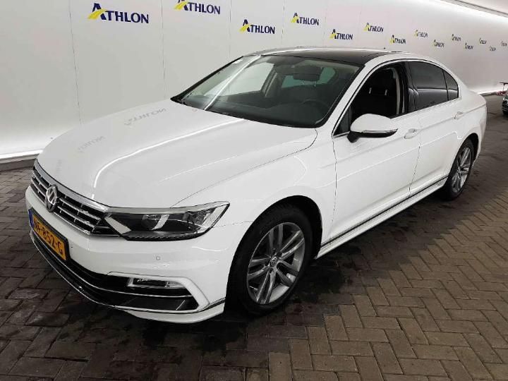 VOLKSWAGEN PASSAT 2016 wvwzzz3czhe075470