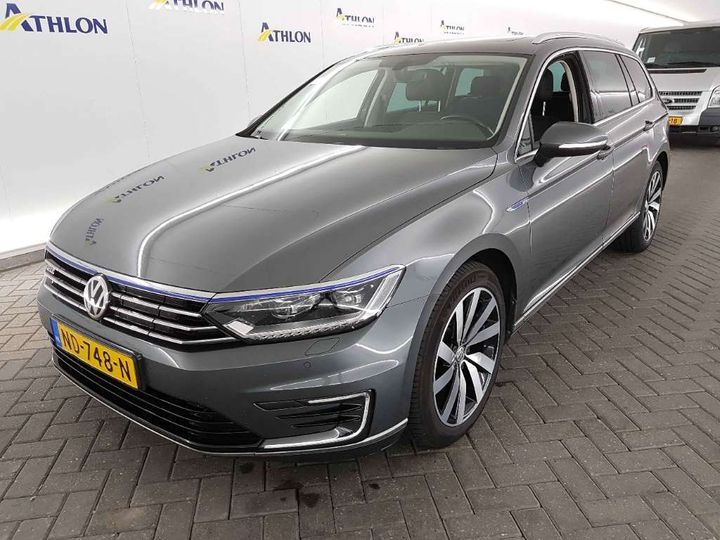 VOLKSWAGEN PASSAT 2016 wvwzzz3czhe076188