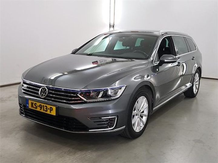 VOLKSWAGEN PASSAT 2016 wvwzzz3czhe076761