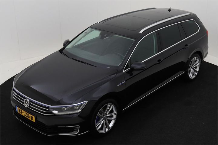 VOLKSWAGEN PASSAT 2016 wvwzzz3czhe077425