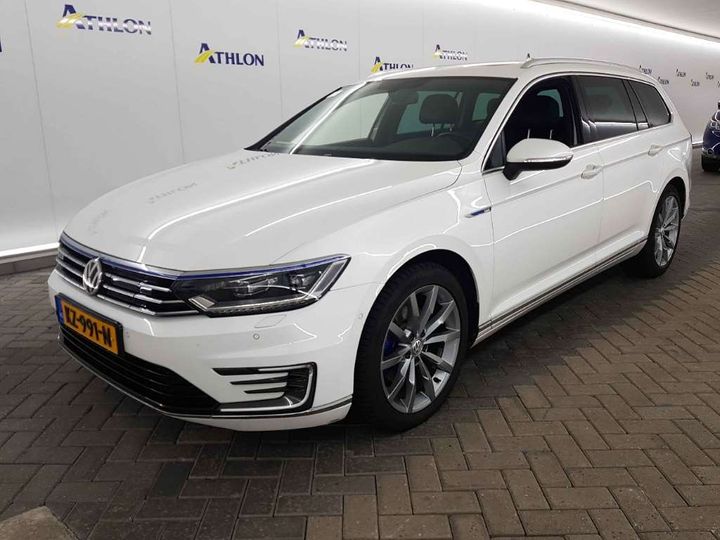 VOLKSWAGEN PASSAT 2016 wvwzzz3czhe077957