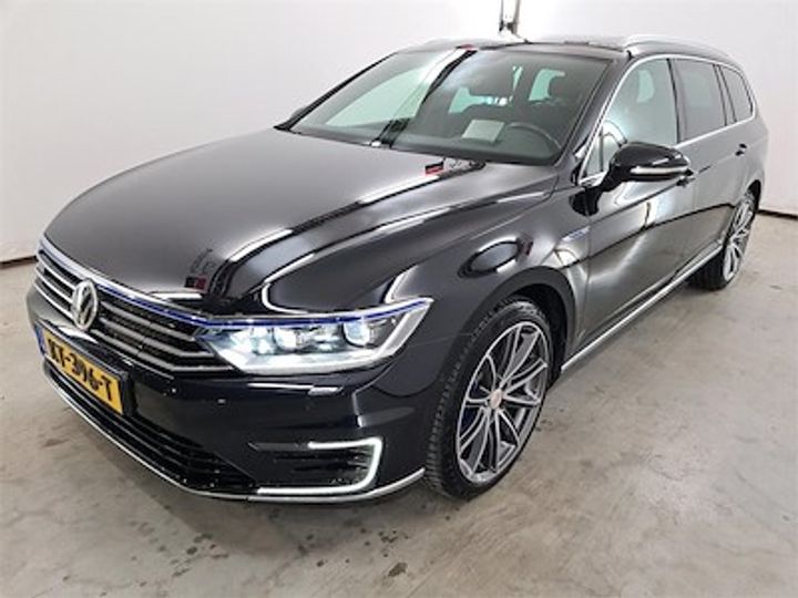 VOLKSWAGEN PASSAT 2016 wvwzzz3czhe078159