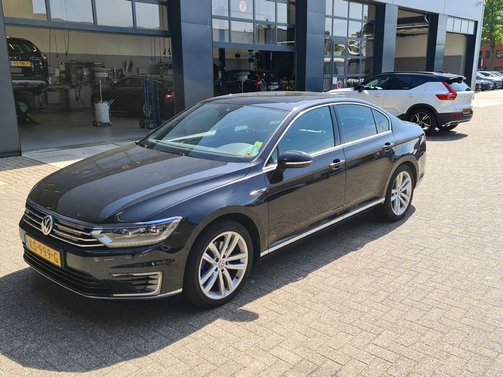 VOLKSWAGEN PASSAT 2016 wvwzzz3czhe078383