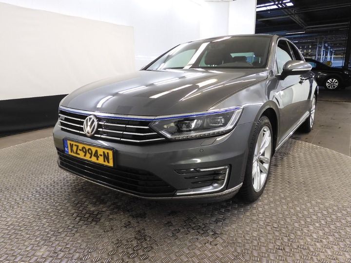 VOLKSWAGEN PASSAT 2016 wvwzzz3czhe079234