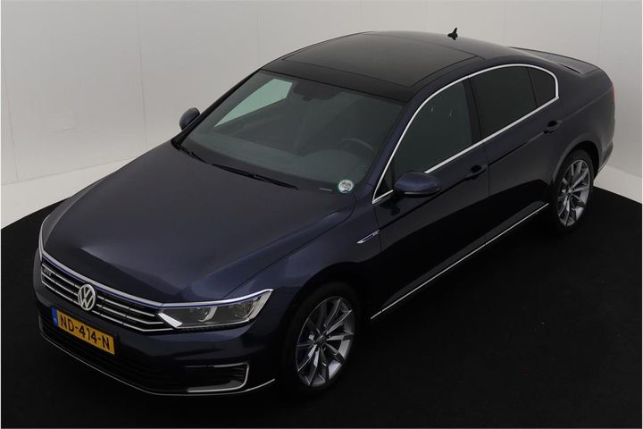 VOLKSWAGEN PASSAT 2016 wvwzzz3czhe079314