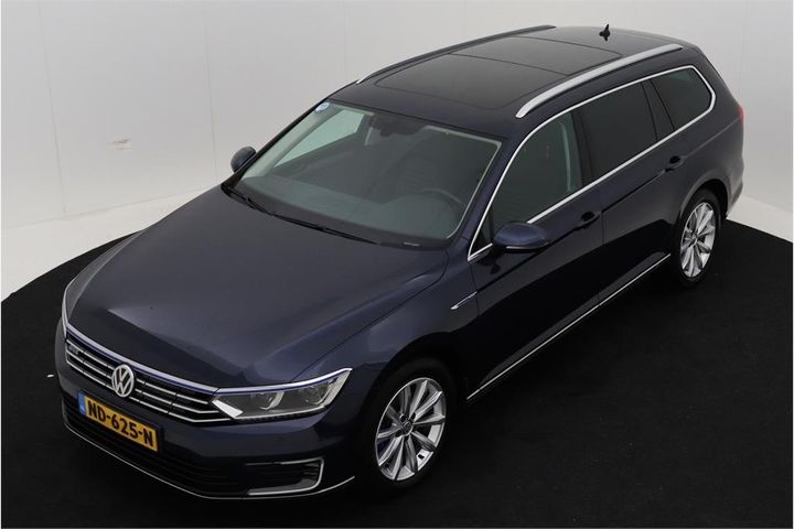 VOLKSWAGEN PASSAT 2016 wvwzzz3czhe079800