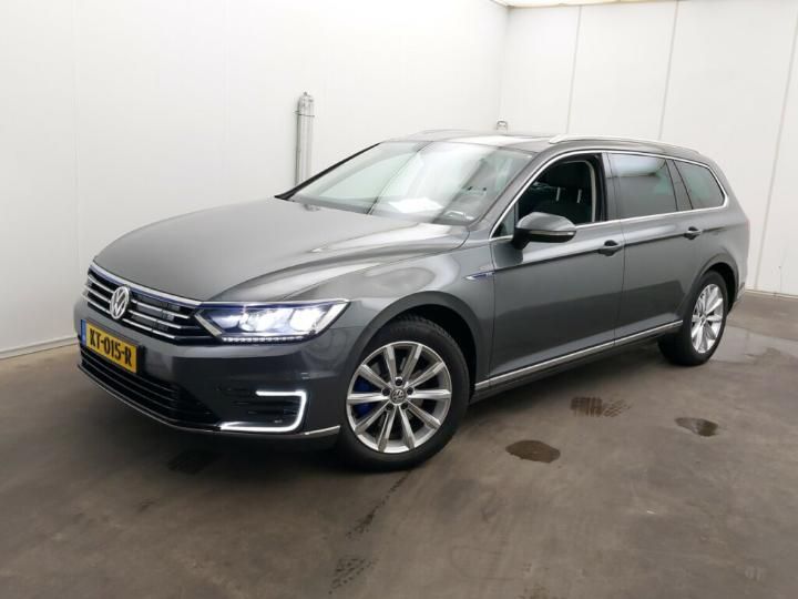 VOLKSWAGEN PASSAT 2016 wvwzzz3czhe079830