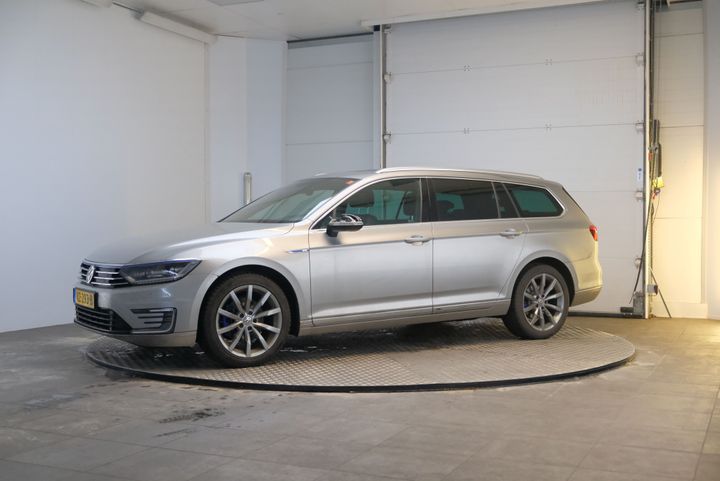 VOLKSWAGEN PASSAT 2016 wvwzzz3czhe079920