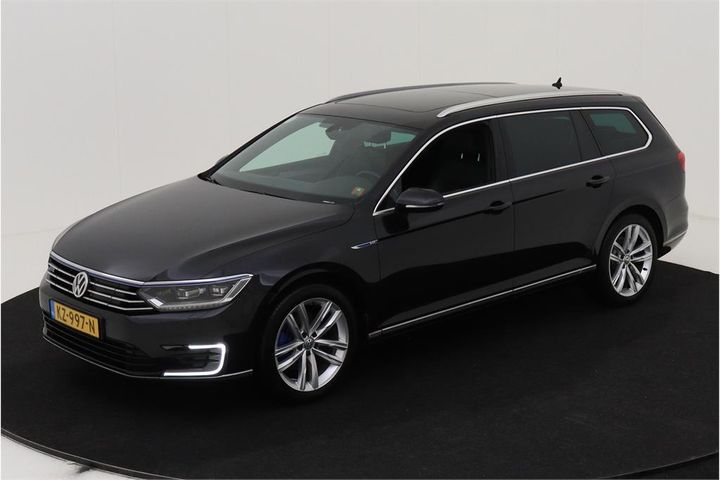 VOLKSWAGEN PASSAT 2016 wvwzzz3czhe080131