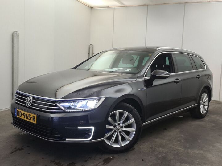 VOLKSWAGEN PASSAT 2016 wvwzzz3czhe080227