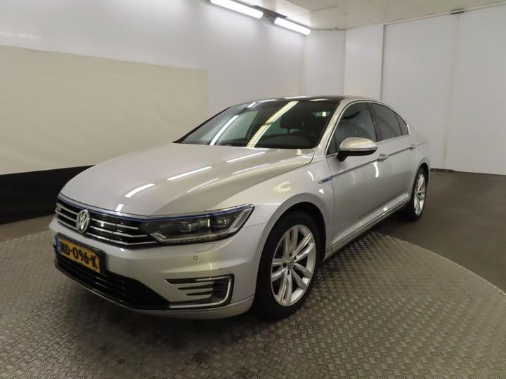 VOLKSWAGEN PASSAT 2016 wvwzzz3czhe080975