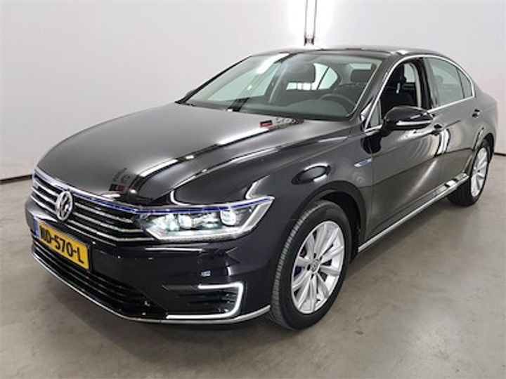 VOLKSWAGEN PASSAT 2016 wvwzzz3czhe081262