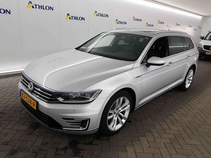 VOLKSWAGEN PASSAT 2016 wvwzzz3czhe081425